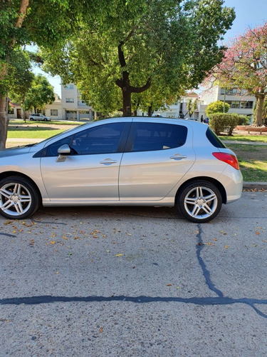 Peugeot 308 2.0 Feline 143cv 2013