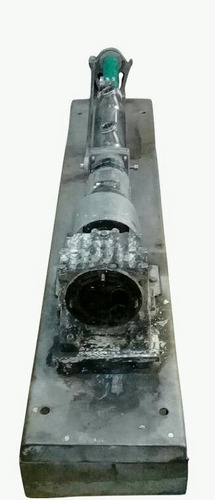 Bomba Nemo Positiva Helicoidal Netzsch 4nec15a (com Defeito) (Usado)