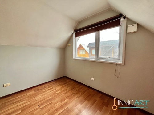 Casa En Arriendo De 2 Dorm. En Villa Los Castaños, Temuco
