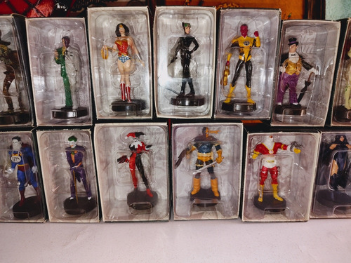 Set De 13 Figuras Dc Superhéroes Panini Eaglemoss México (Usado)