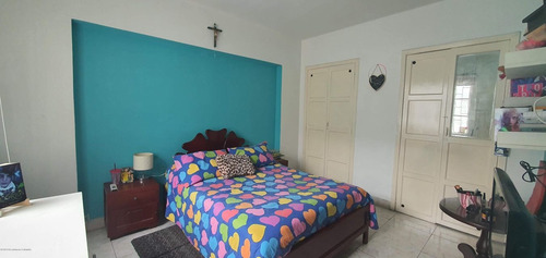 Vendo Casa En Alfonso Lopez(bogota) Mls 21-1178