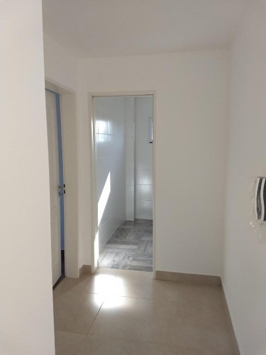 Imagen 8 de 12 de Departamento En Venta En Merlo Norte