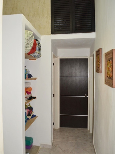 Imagen 12 de 22 de Townhouse En Naguanagua El Rincon Yl