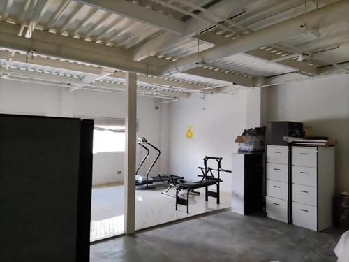 Imagen 2 de 14 de Se Vende Casa 400m2 El Llanito