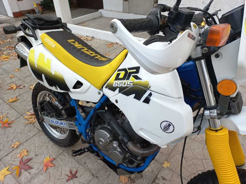 Imagen 2 de 21 de Suzuki Dr 650 Dr 650 Permuto Financio