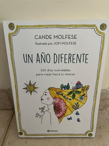 Libro Un Año Diferente - Cande Molfese (Usado)