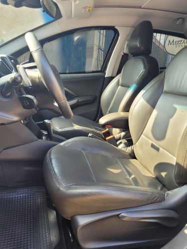 Peugeot 208 1.6 GRIFFE 16V FLEX 4P AUTOMÁTICO