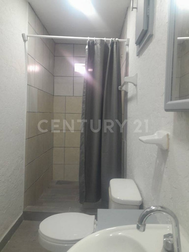 -se Vende Casa En Col. Tierra Nueva En Cd. Cuauhtemoc, Chih