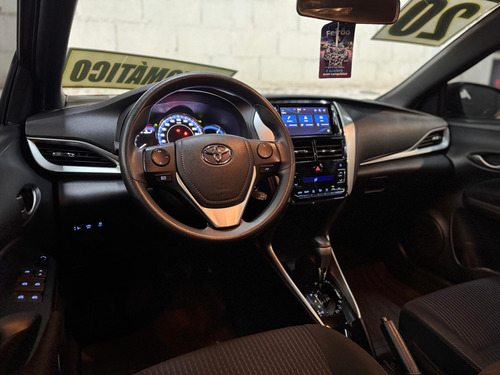 Toyota Yaris 1.3 16V FLEX XL PLUS TECH MULTIDRIVE