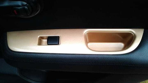 Nissan Tiida 2013