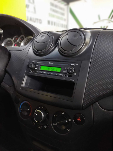 Imagen 11 de 11 de Chevrolet Aveo 2018 1.6 Ls Mt
