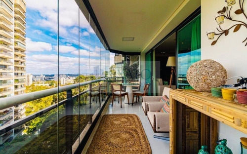 Imagem 4 de 15 de Excelente Apartamento Com 350m² Útil, 4 Suítes E 3 Vagas, No Condomínio Chácara Santa Helena. - Em51152