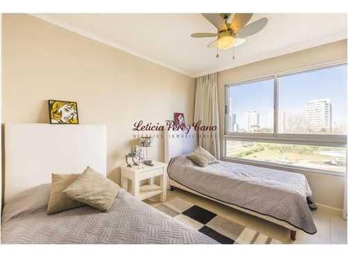 Imagen 13 de 22 de Venta De Apartamento En Roosevelt, 3 Dormitorios Mas Servicio