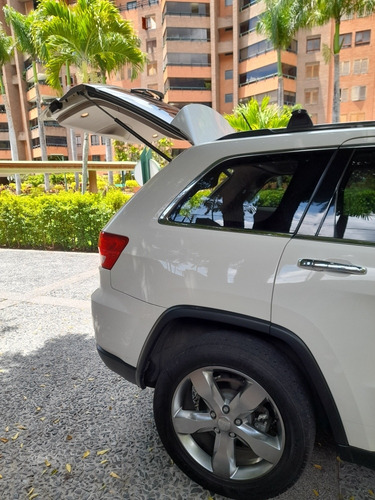 Jeep Grand Cherokee Sport Wagon