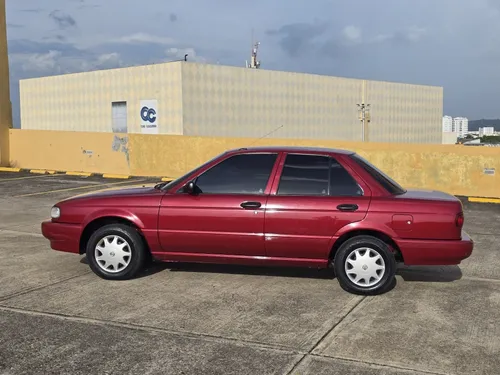 Nissan Sentra 1.6 B13 Lujo