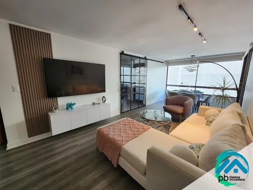 Departamento Remodelado En Venta, Av. Las Condes Metro Estor