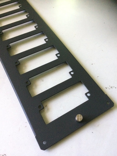 Panel Metalico, P./8 Módulos De Placas De 6 Adapters-molex