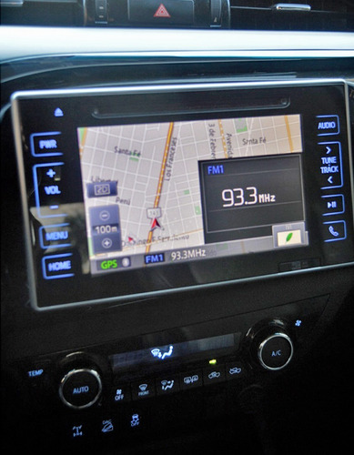 Imagen 8 de 16 de Toyota Hilux Srx At 4x4