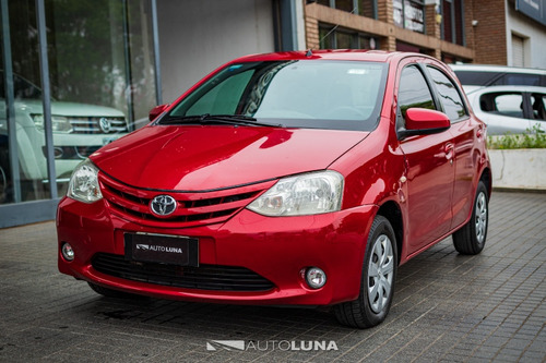 Toyota Etios 1.5 Sedan Xs