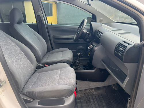Volkswagen Fox Fox Plus 1.6Mi/ 1.6Mi Total Flex 8V 4p
