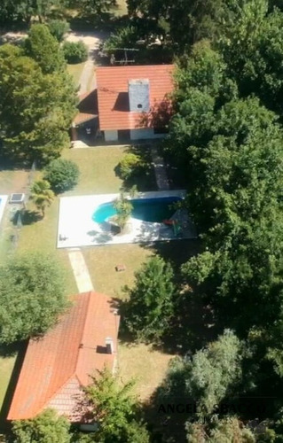 Quinta En Venta En Barrio, Parque Exaltación.