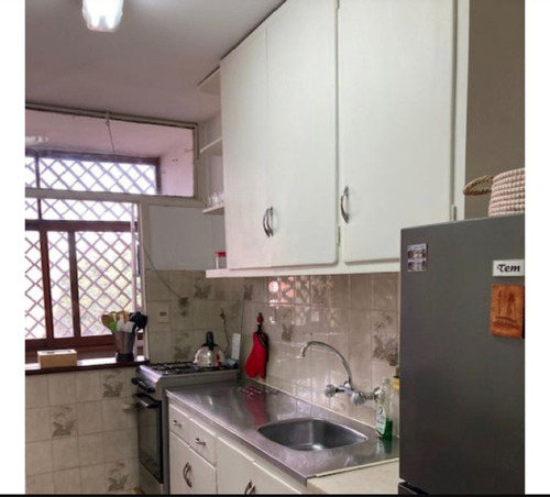 Dueño Alquila Apto 1 Dorm Y 1/2. Muy Cerca Del Mar. Al Frente. Luminoso. Excelente Estado. No Inmobiliarias.