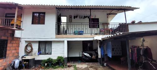 Casa Finca En Venta En Marinilla, Antioquia