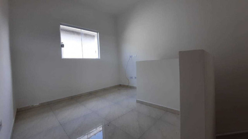 Imagem 5 de 12 de Casa 2 Dormitórios - Condomínio - Tupiri - Amj23