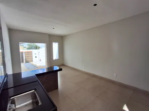 Casa Linear Com 2 Quartos Em São José Da Lapa