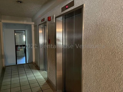 Imagen 9 de 18 de Venta Apto Los Samanes 3h, 4b, 2p. Sf22-9017