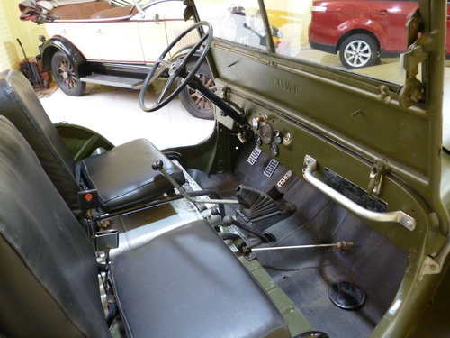 Imagen 10 de 14 de Willys 1947