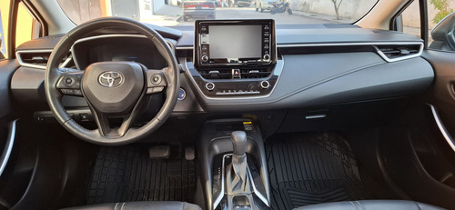 Toyota Corolla 1.8 Hybrid At
