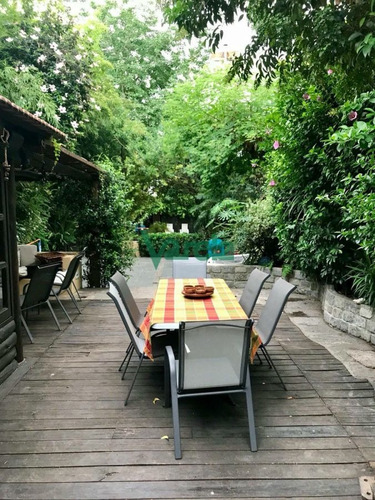 Imagen 3 de 13 de Venta Casa Pocitos, 4 Dorm, 5 Baños, Gge Y Fondo - Montevideo Pocitos