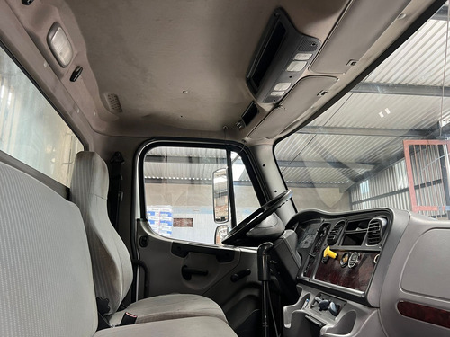 Camion Torton Con Plataforma Traccion 6x4, Llantas Nuevas