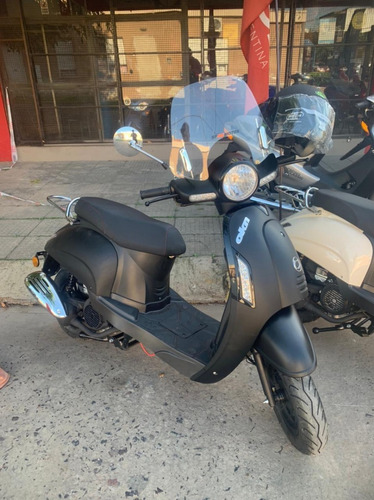 Okn Roma 125 Precio Lanzamiento (incluye Casco Y Parabrisas)