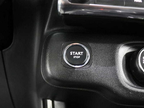 Imagem 10 de 15 de Citroen C4 Cactus Shine 2019