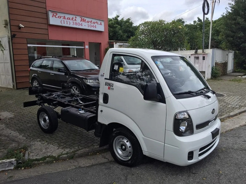 Imagem 1 de 12 de Kia Bongo 2.5 Std 4x2 Turbo Diesel 2021/2022 0km