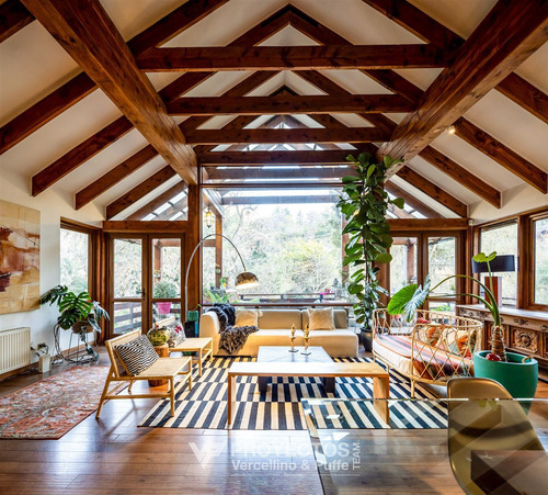 Espectacular Casa En El Arrayán Con Vistas Al Río