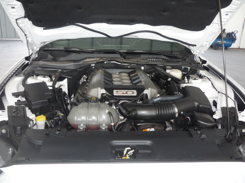 Ford Mustang 5.0 Gt 421cv