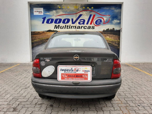Imagem 5 de 8 de Chevrolet Classic 1.0 Mpfi Life 8v Flex 4p Manual