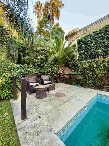Venta Casa 5amb Adrogue