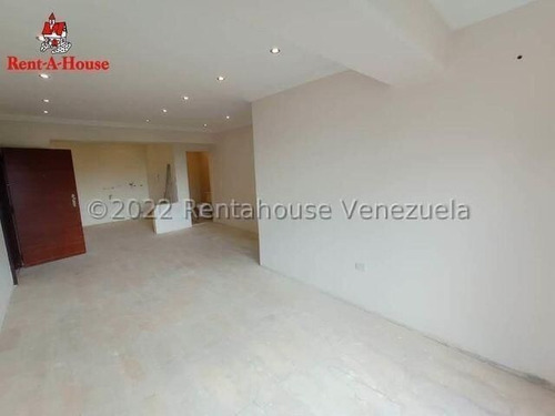 Imagen 2 de 10 de Apartamento En Venta, Ubicado En La Urb. Los Chaguaramos, Maracay -24276