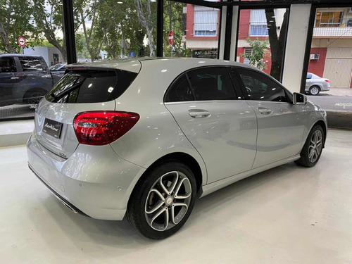 Imagen 6 de 16 de Mercedes-benz Clase A 1.6 A 200 At Urban B.efficiency 156cv