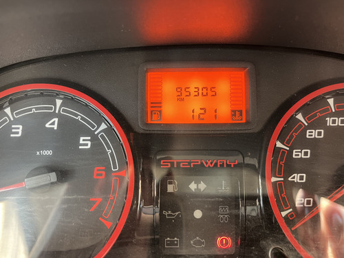 Renault Sandero Stepway 1.6 Confort 105cv