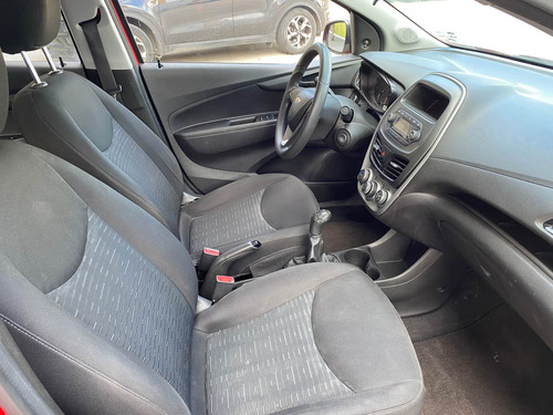 Imagen 9 de 14 de Chevrolet Spark 2016 1.4 Lt Mt