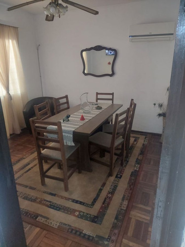 Venta Casa 2 Dormitorios Cerro Con Cochera
