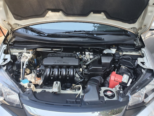 Imagem 8 de 8 de Honda Fit Lx 1.5 Flex 16v 5p At 2016