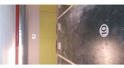 Imagen 9 de 12 de Cochera En Edificio Libérateur (belgrano)