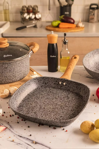 Set Batería Ollas+bifera+jarro Granito Forjado Stone 7 Pzs