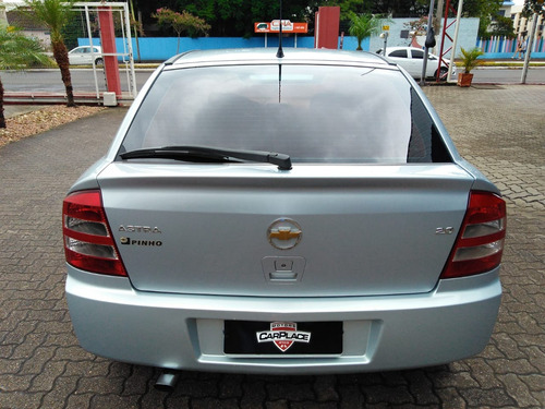 Chevrolet Astra 2.0 Advantage Flex Power 5p